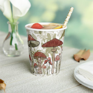 Grüne und rote Pilze Pappbecher