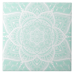 Grüne und weiße Mandala - Loergann im Seeglas Fliese