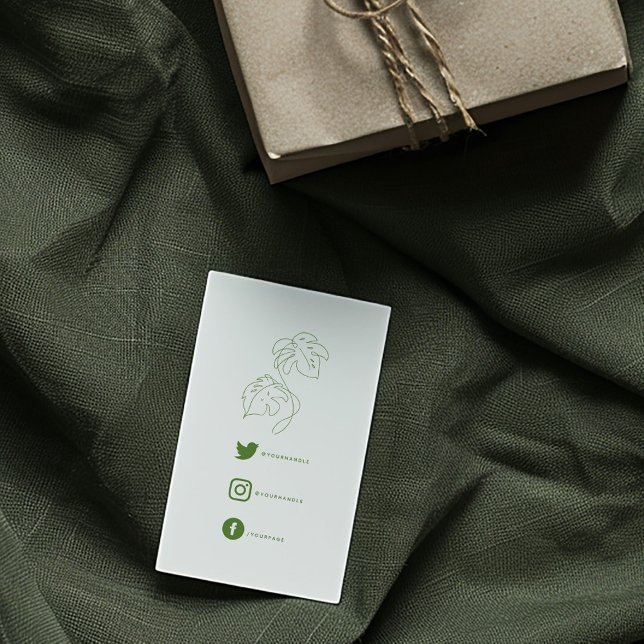 Grüne und weiße Monsterie, soziale Links danke Begleitkarte (Minimalist business card with green monstera leaf illustrations and social media icons)