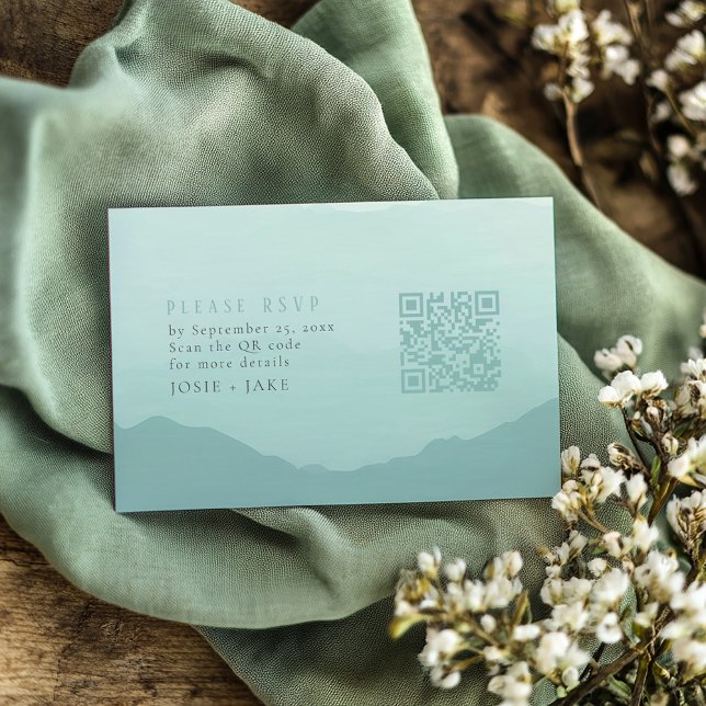 Grüne weiche Berge Hochzeit rsvp mit qr Code Begleitkarte (A Simple and Elegant Way to Collect RSVPs Soft green painted mountains wedding rsvp with qr code)