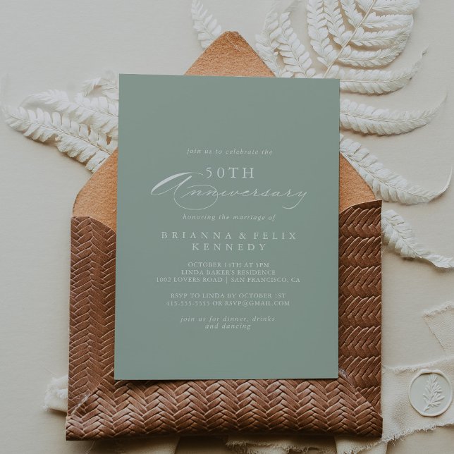 Grüne weiße Kalligraphie 50. Hochzeitstag Einladung (Von Creator hochgeladen)