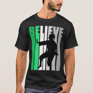 Grünen Glauben Motivierende Mädchen Karate Retro G T-Shirt
