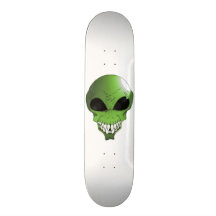 Grüner alien Skateboard