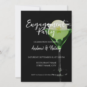 Grüner Apfelsincocktail mit einer Apfelscheibe Einladung