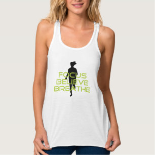 Grüner Fokus des Frühjahrs glauben Atmen Tank Top