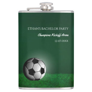 Grüner Fußball Geburtstag / Bachelor Party Flachmann