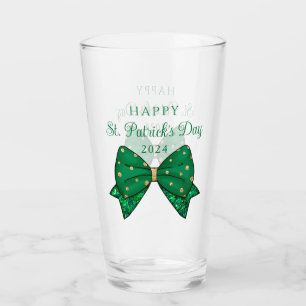 Grüner glücklicher St. Patrick's Day 2024 Glas