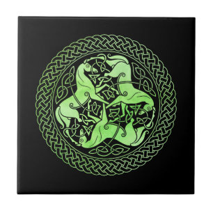 Grüner Himmelsring mit Pferden Fliese