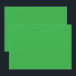 grüner Hintergrund mit weißem Rand Einladung<br><div class="desc">Das Bild ist ein hellblaues Quadrat mit einer einheitlichen Farbe und einer glatten Textur. Es zeichnet sich durch einen auffallenden visuellen Kontrast vor dem Hintergrund aus.</div>