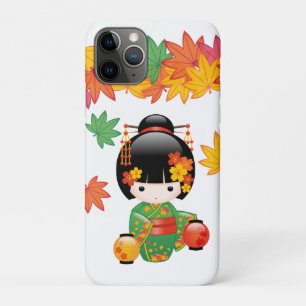 Grüner Kimono Kokeshi-Puppe mit Ahornblättern Case-Mate iPhone Hülle