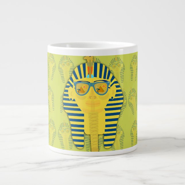 Grüner König Tut mit Sonnenbrille Jumbo-Tasse (Vorderseite)