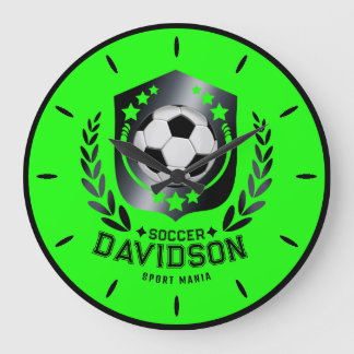 Grüner maßgeschneiderter Fußball | Personalisierte Große Wanduhr