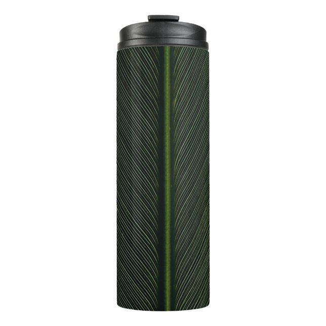 Grüner Metallstab auf schwarz-weiß pinstrix texti Thermosbecher (Vorderseite)