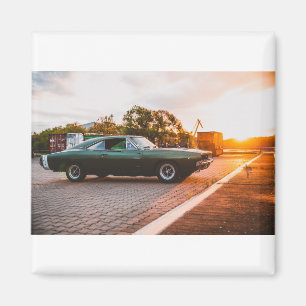 Grüner Muskelwagen bei Sonnenuntergang Magnet