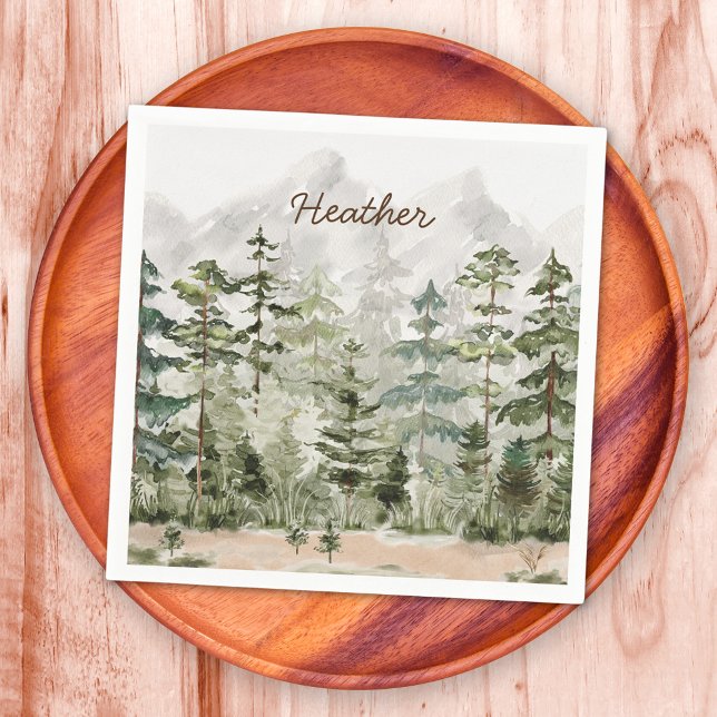 Grüner Pinienwald im Gebirge Serviette (In situ)