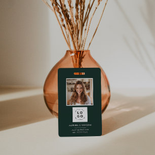 Grüner QR-Code moderne minimale Fotoabstraktion Ausweis