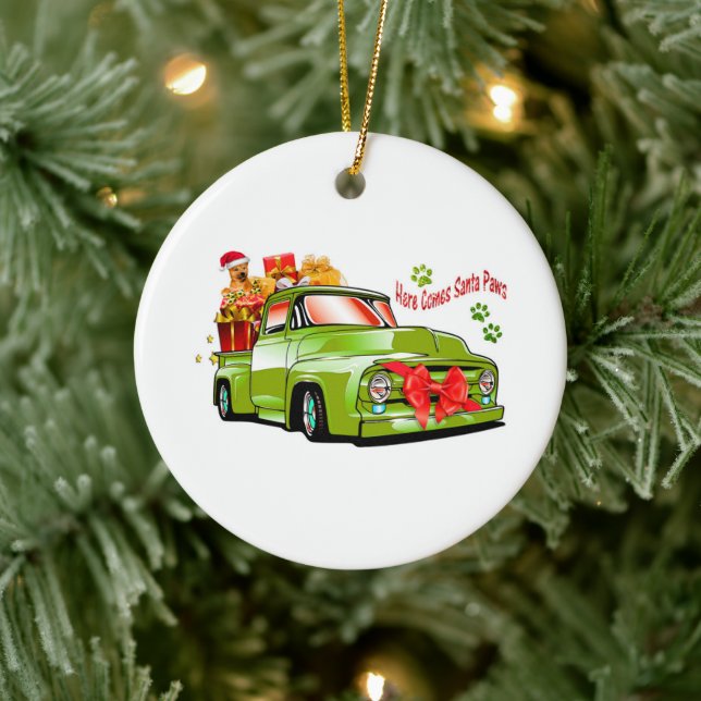 Grüner Retro-LKW mit Geschenken und Dogb Keramik Ornament (Baum)