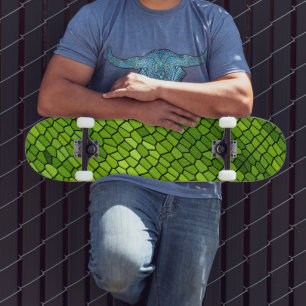 Grüner Schnittglas-Look Skateboard