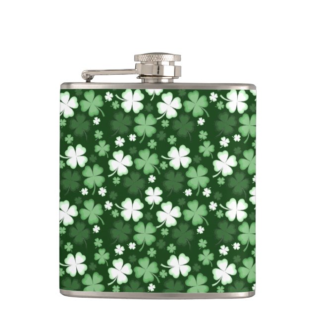 Grüner Shamrock, St. Patrick's Day Flachmann (Vorderseite)