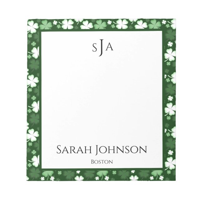 Grüner Shamrock, St. Patrick's Day Monogramm Notizblock (Vorderseite)