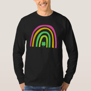 Grüner vierblättriger Kleeblatt-Regenbogen St. Pat T-Shirt