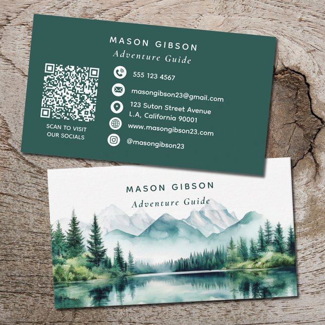 Grüner Wasserfarben-Berg-Abenteuerführer-Qr-Code  Visitenkarte (Von Creator hochgeladen)