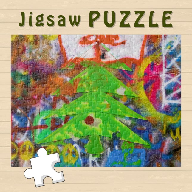 Grüner Weihnachtsbaum auf einer Graffiti-Mauer - Puzzle (Von Creator hochgeladen)