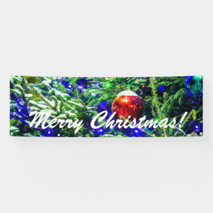 Grüner Weihnachtsbaum Roter Ball Banner