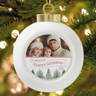 Grüner Winterwald Familienfoto Frohe Weihnachten Keramik Kugel-Ornament