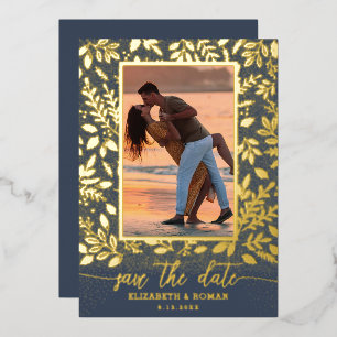 Grünes botanisches Foto Save the Date Folieneinladung