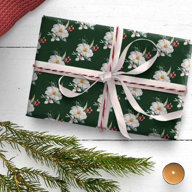 Grünes Botanisches Urlaubspapier Geschenkpapier (Green Boho Floral Christmas Botanical Holiday Wrapping Paper by Painted Paperie
)