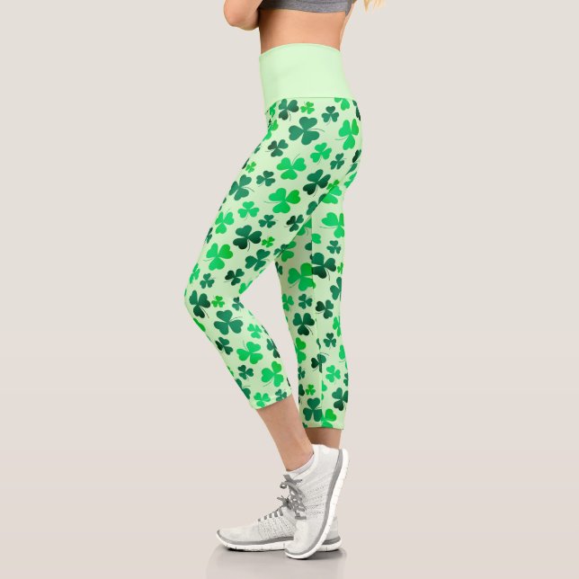 Grünes Clover Kleeblatt Leaf Muster Elegant Capri Leggings (Links)