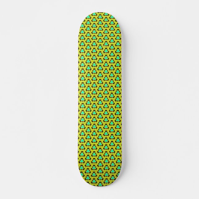 Grünes Dreieck Skateboard (Vorne)
