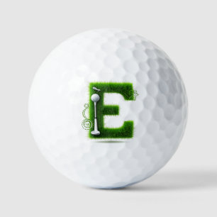 Grünes Gras Buchstabe E mit Golfball, Schläger Golfball