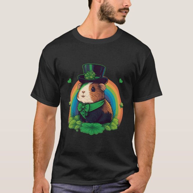 Grünes Guinea Schweinefleisch Kleeblatt auf St Pat T-Shirt (Vorderseite)