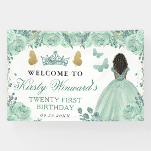 Grünes Kleid Dunkle Haut Prinzessin Floral Geburts Banner