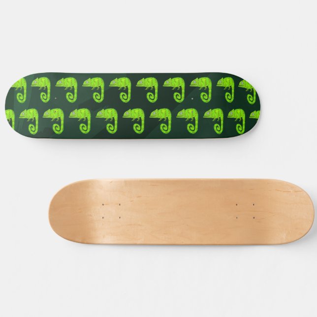 Grünes niedliches Chamäleon Skateboard (Horizontal)