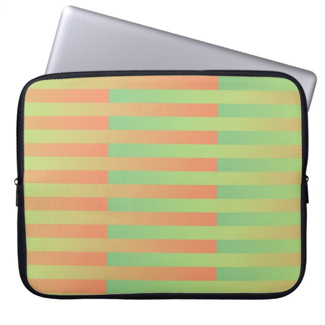 Grünes Orangenstreifen Laptopschutzhülle (Vorderseite)