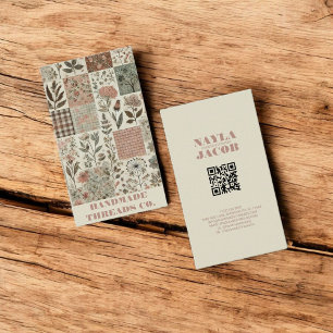 Grünes rosa Tuch und handgefertigte Patchwork-Klei Visitenkarte