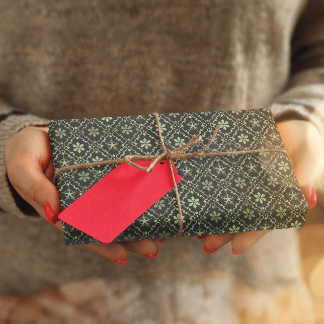 Grünes Schneeflocken-Weihnachtsmuster Seidenpapier (Green snowflake pattern tissue paper. )