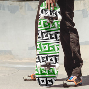 Grünes Schwarz-Weiß-Griechisches Schlüssel-Frett-M Skateboard