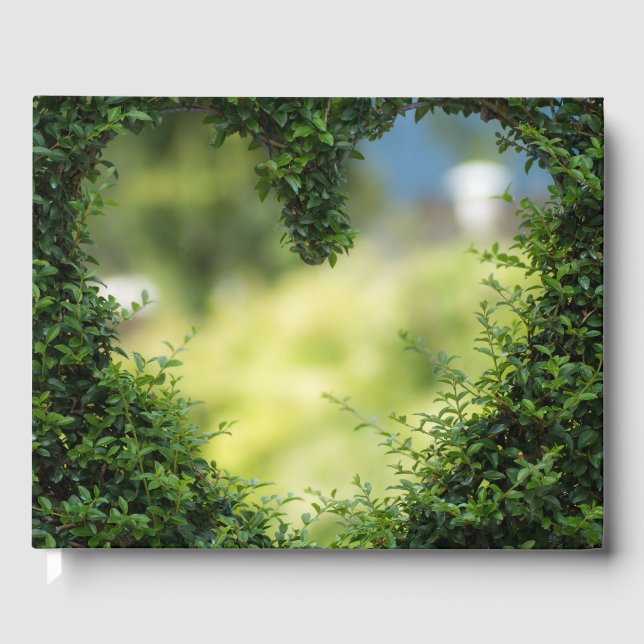 Grünes Topiary Heart Gästebuch (Vorderseite)