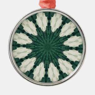 Grünes und silbernes BlattMandala. tropischen Ornament