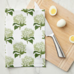 Grünes weißes antikes Hydrangea-Illustrationsmuste Geschirrtuch<br><div class="desc">Ein geschliffenes Küchentuch mit einem Muster antiker Illustrationen von hellgrünen und weißen Hydrangea-Blüten ist eine schöne und funktionelle Ergänzung zu jeder Küche. Die Waffeltextur verleiht dem Handtuch eine zusätzliche Saugfähigkeit und eignet sich somit hervorragend zum Reinigen von Verschmutzungen oder zum Trocknen von Geschirr. Die Hydrangea-Blume bieten eine Touch von Eleganz...</div>