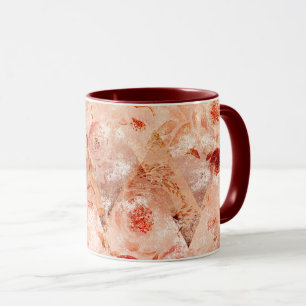 Grunge Blumenmuster. Korallenhintergrund. Tasse