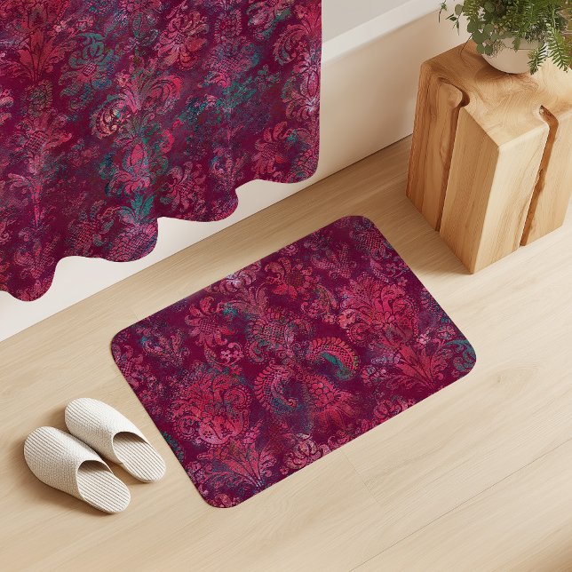 Grunge Damask Burgundy Red Emerald Vermilion Badematte (Von Creator hochgeladen)