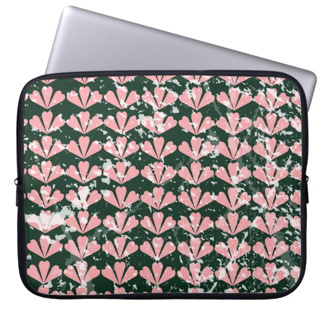 Grunge Herzen und Blume Muster. Laptopschutzhülle (Vorderseite)