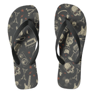 Grunge-Musik-Schädelkreuz Flip Flops