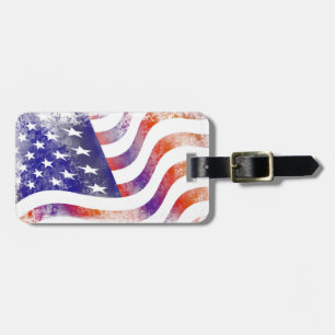Grunge patriotische fließende amerikanische Flagge Gepäckanhänger