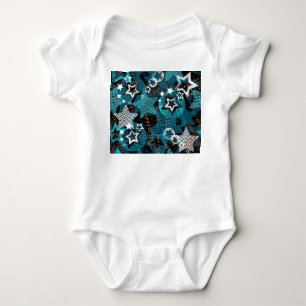 Grunge Sternmuster, spielerisches Kinderdesign. Baby Strampler